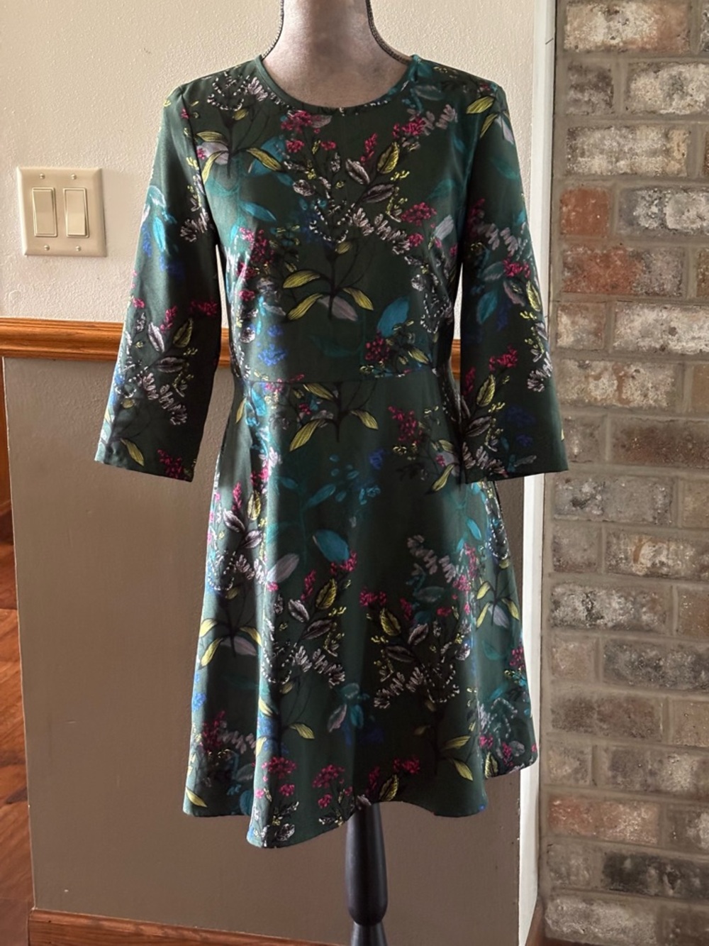 Banana Republic Dark Green Floral Long Sleeve Fit-and-Flare Dress